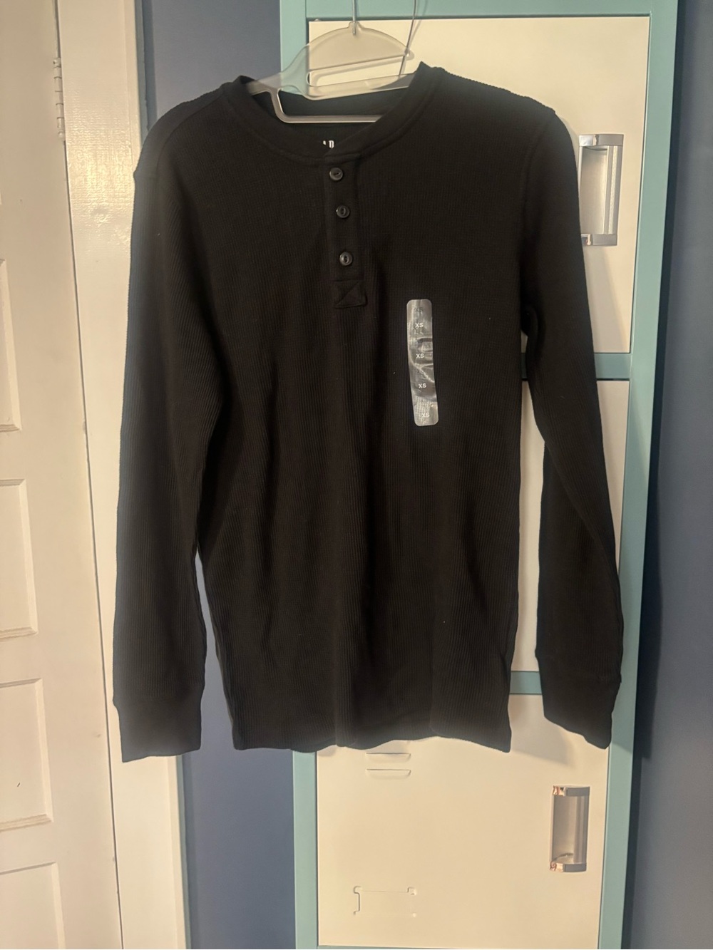 GAP Black Thermal Henley Long Sleeve Shirt